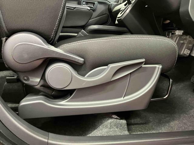 タフトＧ　ダーククロムベンチャー届出済未使用車　元展示車　禁煙　ディスプレイオーディオ　バックカメラ　アダプティブクルーズコントロール　オートライト　オートマチックハイビーム　ＬＥＤヘッドランプ　レーンキープアシスト　スマートキー（長崎県）の中古車