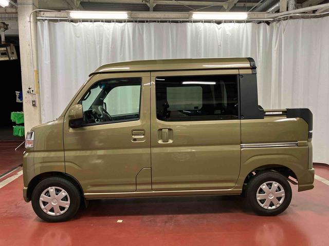 ハイゼットカーゴデッキバンG元展示車 衝突被害軽減システム レーンキープアシスト 両側スライドドア オートライト オートマチックハイビーム 電動格納ミラー アイドリングストップ スマートキー 運転席エアバッグ 助手席エアバッグ(長崎県)の中古車