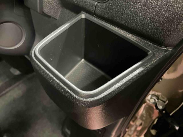 ハイゼットカーゴデッキバンG元展示車 衝突被害軽減システム レーンキープアシスト 両側スライドドア オートライト オートマチックハイビーム 電動格納ミラー アイドリングストップ スマートキー 運転席エアバッグ 助手席エアバッグ(長崎県)の中古車