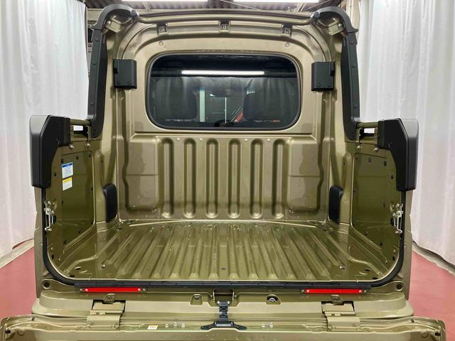 ハイゼットカーゴデッキバンG元展示車 衝突被害軽減システム レーンキープアシスト 両側スライドドア オートライト オートマチックハイビーム 電動格納ミラー アイドリングストップ スマートキー 運転席エアバッグ 助手席エアバッグ(長崎県)の中古車