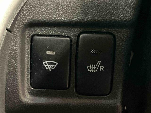 ムーヴカスタム　Ｘ　ＳＡII下取車　ナビ　バックカメラ　衝突被害軽減システム　ＬＥＤヘッドランプ　運転席シートヒーター　スマートキー　ベンチシート　衝突安全ボディ　運転席エアバッグ　助手席エアバッグ　プッシュスタート（長崎県）の中古車