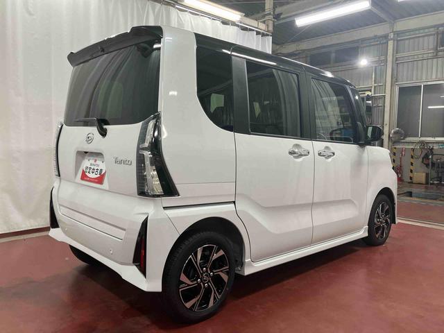 タントカスタムＸ届出済未使用車　元展示車　衝突被害軽減システム　車線逸脱防止　アイドリングストップ　禁煙　ＬＥＤヘッドランプ　オートライト　シートヒーター　両側電動スライドドア　スマートキー　プッシュスタート（長崎県）の中古車