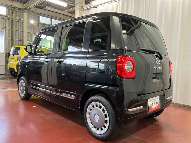 ムーヴキャンバスセオリーＧ届出済未使用車　元展示車　アイドリングストップ　衝突被害軽減システム　電動格納ミラー　ＬＥＤヘッドランプ　シートヒーター　両側電動スライドドア　オートライト　ベンチシート　衝突安全ボディ　１オーナー（長崎県）の中古車