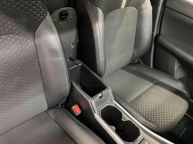 ロッキープレミアムG HEV下取車 ナビ ブルートゥース ETC ドライブレコーダー パノラマモニター 衝突被害軽減システム 衝突安全ボデー アダプティブクルーズコントロール シートヒーター LEDヘッドランプ スマートキー(長崎県)の中古車