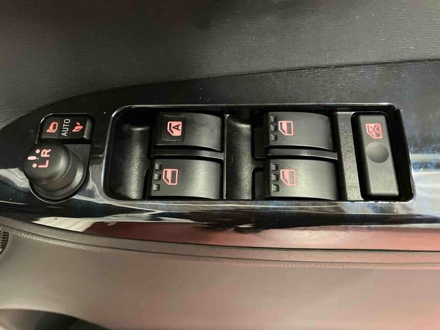 タントカスタムX トップエディションリミテッドSAIII下取車 ナビ パノラマカメラ TV 電動格納ミラー 記録簿 ブルートゥース LEDヘッドランプ オートマチックハイビーム DVD ドライブレコーダー オートライト スマートキー ベンチシート(長崎県)の中古車