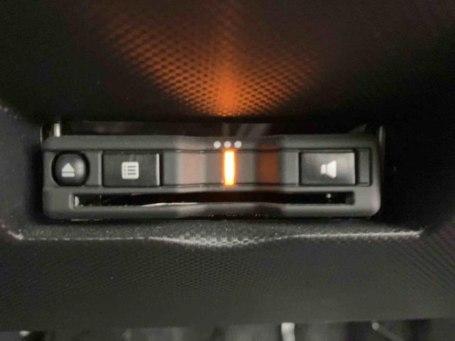 ロッキープレミアム下取車　ナビ　パノラマカメラ　ブルートゥース　ＥＴＣ　ドライブレコーダー　衝突被害軽減システム　シートヒーター　スマートキー　アダプティブクルーズコントロール　アイドリングストップ　ＬＥＤヘッドランプ（長崎県）の中古車