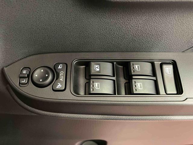 タントカスタムXひょう害車 届出済未使用車 元展示車 禁煙 ディスプレイオーディオ ブルートゥース バックカメラ 衝突被害軽減システム 車線逸脱防止 シートヒーター スマートキー プッシュスタート LEDヘッドランプ(長崎県)の中古車