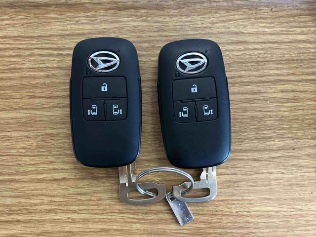 ムーヴキャンバスストライプスＧ届出済未使用車　元展示車　衝突被害軽減システム　禁煙　スマートキー　プッシュスタート　両側電動スライドドア　シートヒーター　ＬＥＤヘッドランプ　オートライト　車線逸脱警報　ベンチシート（長崎県）の中古車