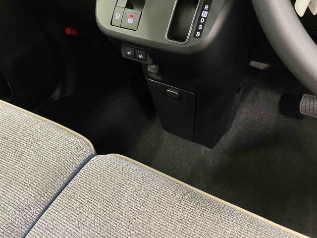 ムーヴキャンバスストライプスG届出済未使用車 元展示車 禁煙 衝突被害軽減システム スマートキー プッシュスタート シートヒーター LEDヘッドランプ オートマチックハイビーム オートライト ベンチシート 衝突安全ボディ(長崎県)の中古車