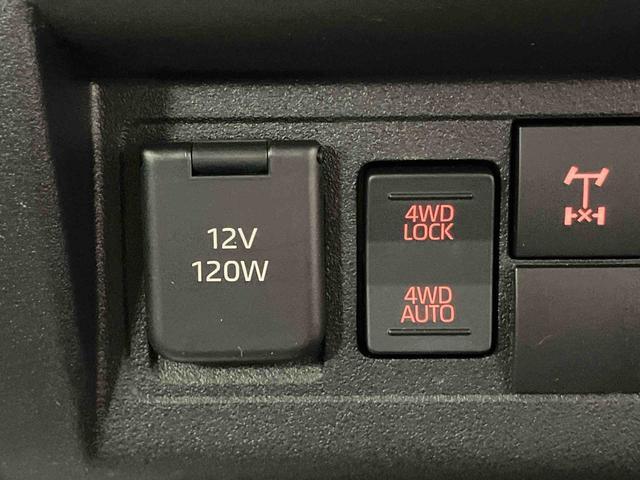 ハイゼットトラックスタンダード　農用スペシャル１オーナー　４ＷＤ　ＣＶＴ車　衝突被害軽減システム　レーンキープアシスト　誤発信抑制機能　横滑防止　運転席エアバッグ　助手席エアバッグ　オートライト　オートマチックハイビーム　アイドリングストップ（長崎県）の中古車