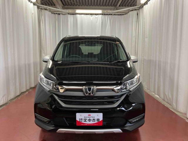 フリード＋クロスター下取車　４ＷＤ　ナビ　ブルートゥース　ＥＴＣ　バックカメラ　ドライブレコーダー　衝突被害軽減ブレーキ　誤発進抑制　ＬＥＤヘッドランプ　スマートキー　両側電動スライドドア　アイドリングストップ（長崎県）の中古車