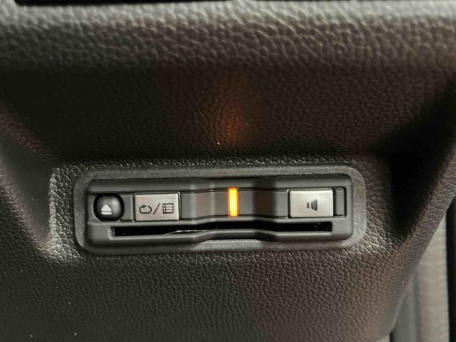 フリード＋クロスター下取車　４ＷＤ　ナビ　ブルートゥース　ＥＴＣ　バックカメラ　ドライブレコーダー　衝突被害軽減ブレーキ　誤発進抑制　ＬＥＤヘッドランプ　スマートキー　両側電動スライドドア　アイドリングストップ（長崎県）の中古車