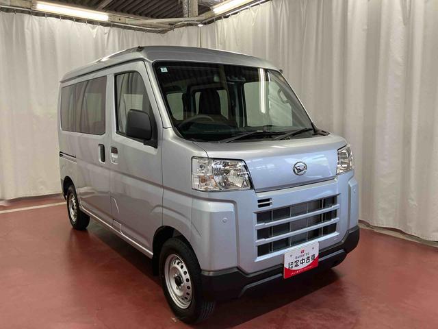 ハイゼットカーゴＤＸ届出済未使用車　元展示車　衝突安全ボディ　キーレスキー　両側スライドドア　アイドリングストップ　オートマチックハイビーム　オートライト　レーンアシスト　運転席エアバッグ　助手席エアバッグ　１オーナー（長崎県）の中古車