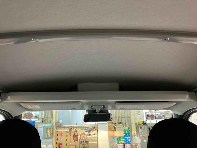 ハイゼットカーゴＤＸ届出済未使用車　元展示車　衝突安全ボディ　キーレスキー　両側スライドドア　アイドリングストップ　オートマチックハイビーム　オートライト　レーンアシスト　運転席エアバッグ　助手席エアバッグ　１オーナー（長崎県）の中古車