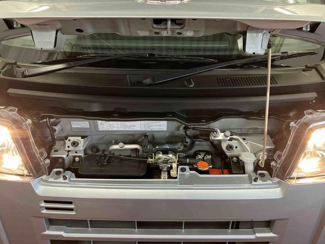 ハイゼットカーゴＤＸ届出済未使用車　元展示車　衝突安全ボディ　キーレスキー　両側スライドドア　アイドリングストップ　オートマチックハイビーム　オートライト　レーンアシスト　運転席エアバッグ　助手席エアバッグ　１オーナー（長崎県）の中古車