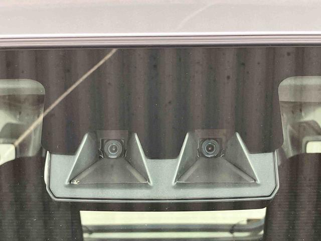 ハイゼットカーゴDX届出済未使用車 元展示車 衝突安全ボディ キーレスキー 両側スライドドア アイドリングストップ オートマチックハイビーム オートライト レーンアシスト 運転席エアバッグ 助手席エアバッグ 1オーナー(長崎県)の中古車