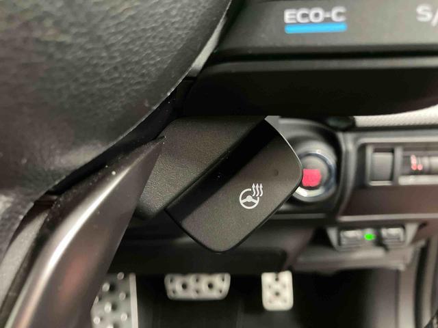 クロストレックリミテッド下取車　ディスプレイオーディオ　アダプティブクルーズコントロール　サイドエアバッグ　電動格納ミラー　オートライト　ＬＥＤヘッドランプ　ブルートゥース　ドラレコ　盗難防止　ＴＶ　衝突被害軽減システム（長崎県）の中古車