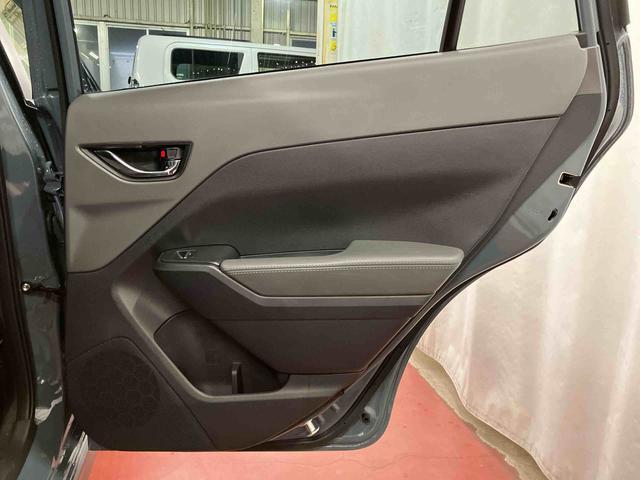 クロストレックリミテッド下取車　ディスプレイオーディオ　アダプティブクルーズコントロール　サイドエアバッグ　電動格納ミラー　オートライト　ＬＥＤヘッドランプ　ブルートゥース　ドラレコ　盗難防止　ＴＶ　衝突被害軽減システム（長崎県）の中古車