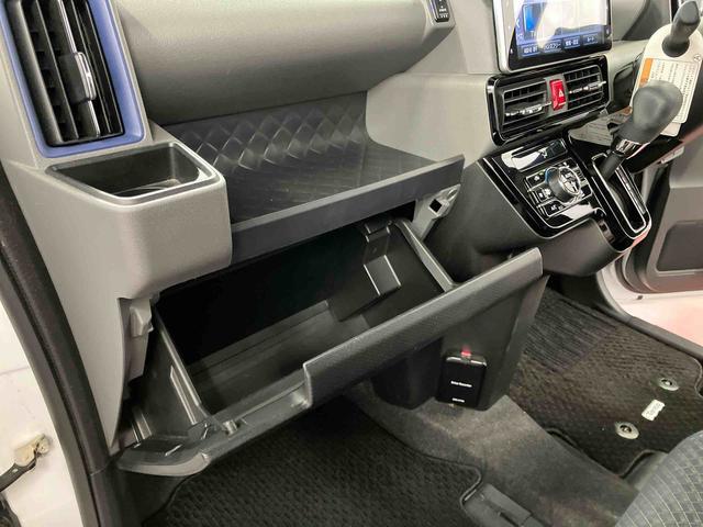 タントカスタムＸ下取車　ナビ　ブルートゥース　ＥＴＣ　ドライブレコーダー　バックカメラ　衝突被害軽減システム　車線逸脱防止　両側電動スライドドア　ベンチシート　シートヒーター　スマートキー　プッシュスタート（長崎県）の中古車