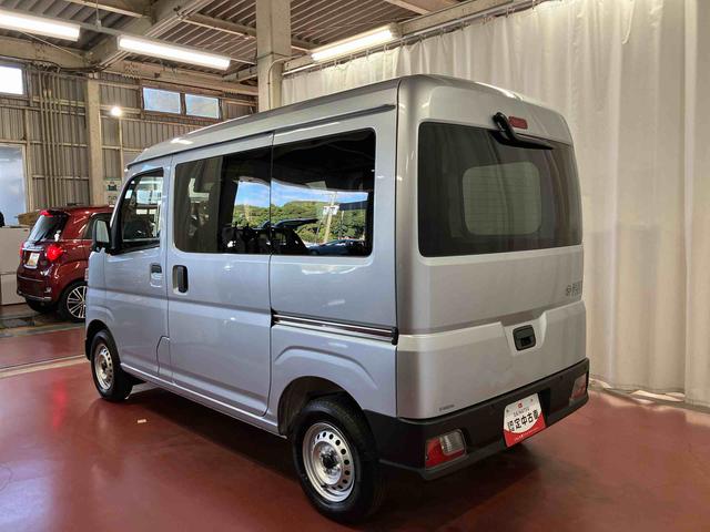 ハイゼットカーゴDX届出済未使用車 元展示車 衝突安全ボディ 禁煙 キーレス 両側スライドドア アイドリングストップ オートライト オートマチックハイビーム レーンアシスト ABS 運転席エアバッグ 助手席エアバッグ(長崎県)の中古車