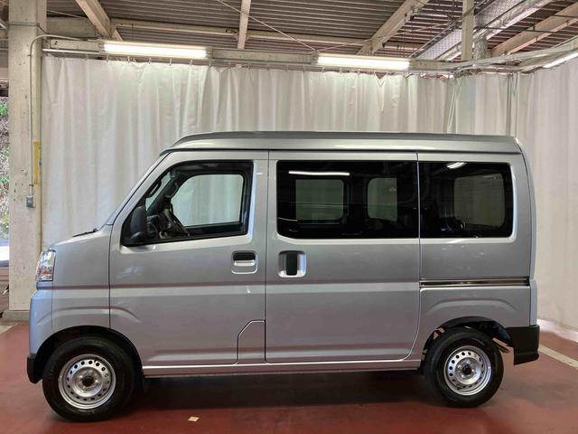 ハイゼットカーゴDX届出済未使用車 元展示車 衝突安全ボディ 禁煙 キーレス 両側スライドドア アイドリングストップ オートライト オートマチックハイビーム レーンアシスト ABS 運転席エアバッグ 助手席エアバッグ(長崎県)の中古車