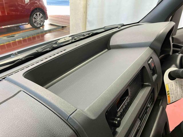 ハイゼットカーゴDX届出済未使用車 元展示車 衝突安全ボディ 禁煙 キーレス 両側スライドドア アイドリングストップ オートライト オートマチックハイビーム レーンアシスト ABS 運転席エアバッグ 助手席エアバッグ(長崎県)の中古車