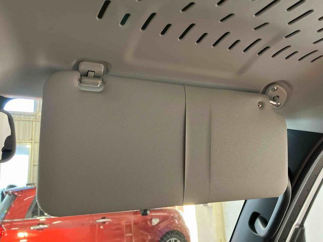 ハイゼットカーゴDX届出済未使用車 元展示車 衝突安全ボディ 禁煙 キーレス 両側スライドドア アイドリングストップ オートライト オートマチックハイビーム レーンアシスト ABS 運転席エアバッグ 助手席エアバッグ(長崎県)の中古車