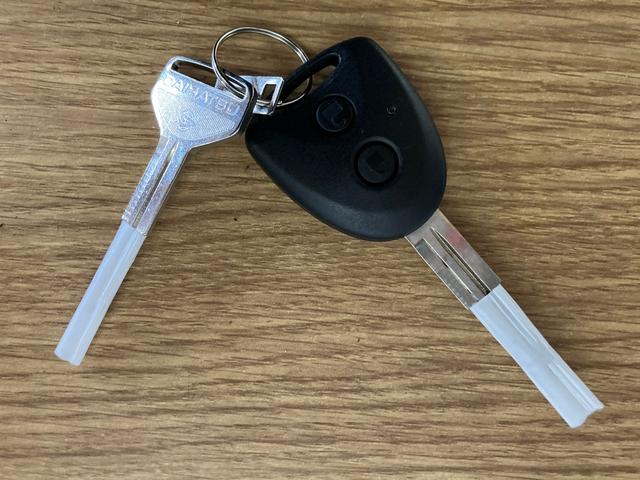 ミライースＬ　ＳＡIII１オーナー　衝突被害軽減システム　横滑防止　レーンキープアシスト　オートライト　オートマチックハイビーム　アイドリングストップ　運転席エアバッグ　助手席エアバッグ　ＡＢＳ　衝突安全ボディ　キーレス（長崎県）の中古車