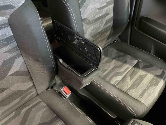 タフトＧ　ダーククロムベンチャー元試乗車　１オ−ナ−　アダプティブクルーズコントロール　オートマチックハイビーム　ＬＥＤヘッドランプ　レーンキープアシスト　アイドリングストップ　電動格納ミラー　記録簿　スマートキー　ガラスルーフ（長崎県）の中古車