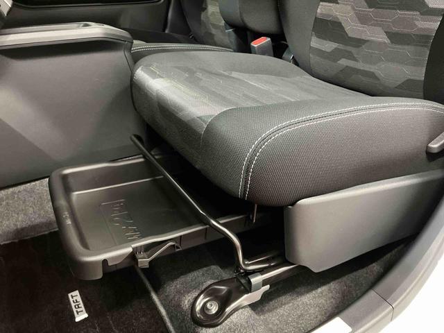 タフトＧターボ　クロムベンチャー下取車　ターボ　ナビ　ブルートゥース　ＥＴＣ　ドライブレコーダー　衝突被害軽減システム　アダプティブクルーズコントロール　シートヒーター　バックモニター　オートライト　オートマチックハイビーム（長崎県）の中古車