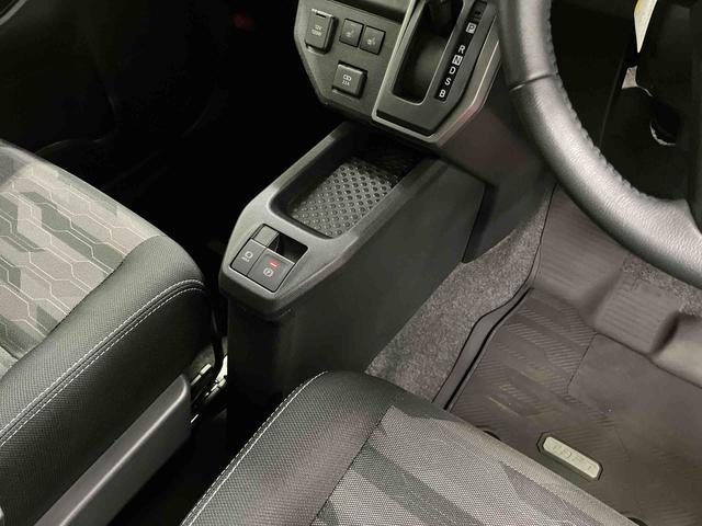 タフトＧ　クロムベンチャー１オーナー　衝突被害軽減システム　車線逸脱警報　シートヒーター　ガラスルーフ　アイドリングストップ　ＬＥＤヘッドランプ　オートライト　オートマチックハイビーム　スマートキー　電動格納ミラー（長崎県）の中古車