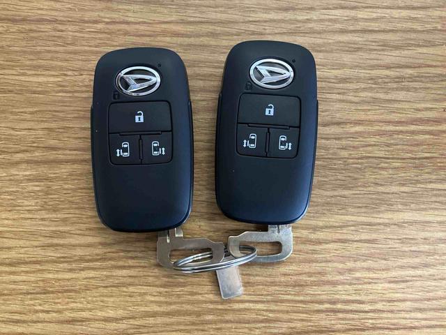 ムーヴキャンバスストライプスＧ届出済未使用車　元展示車　アイドリングストップ　禁煙　スマートキー　プッシュスタート　シートヒーター　１オーナー車　ＬＥＤヘッドランプ　車線逸脱警報　ベンチシート　オートマチックハイビーム（長崎県）の中古車