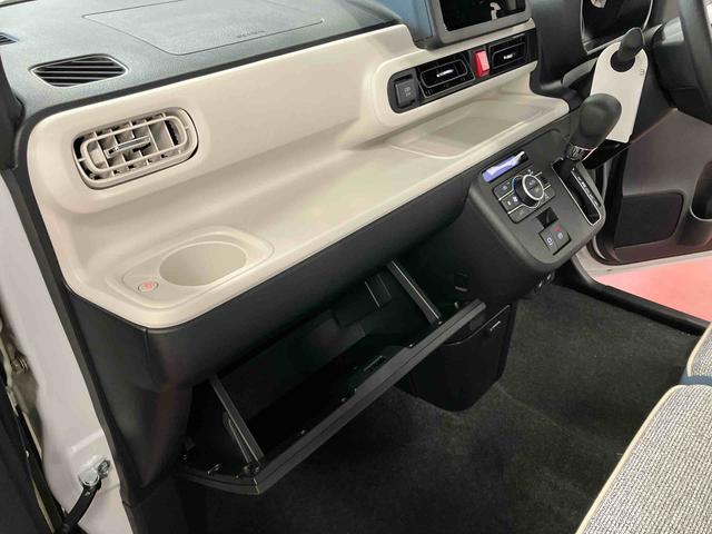 ムーヴキャンバスストライプスＧ届出済未使用車　元展示車　アイドリングストップ　禁煙　スマートキー　プッシュスタート　シートヒーター　１オーナー車　ＬＥＤヘッドランプ　車線逸脱警報　ベンチシート　オートマチックハイビーム（長崎県）の中古車