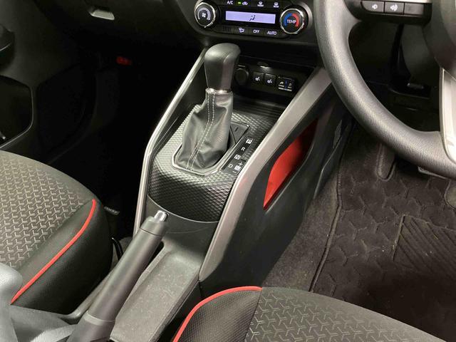 ロッキーG下取車 ターボ ナビ TV アイドリングストップ アダプティブクルーズコントロール 車線逸脱警報 ブルートゥース 誤発進抑制機能 オートライト オートマチックハイビーム シートヒーター ドラレコ(長崎県)の中古車