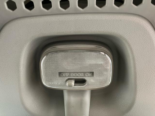 ハイゼットカーゴクルーズターボＳＡIII下取車　ナビ　ブルートゥース　衝突被害軽減システム　横滑防止　レーンキープアシスト　ＬＥＤヘッドランプ　オートライト　オートマチックハイビーム　アイドリングストップ　キーレス　ＡＢＳ（長崎県）の中古車