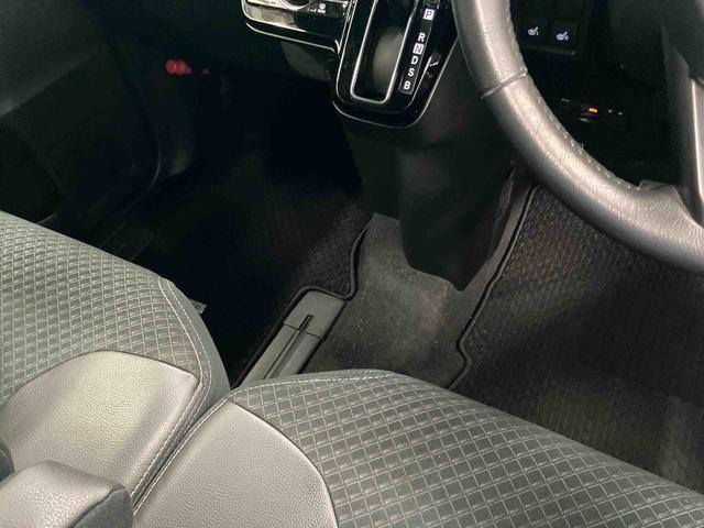 タントカスタムＲＳスタイルセレクション下取車　９インチナビ　ブルートゥース　ＥＴＣ　ドライブレコーダー　パノラマカメラ　衝突被害軽減システム　両側電動スライドドア　アダプティブクルーズコントロール　シートヒーター　ＬＥＤヘッドランプ（長崎県）の中古車