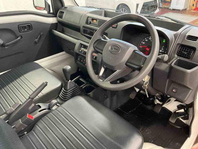 ハイゼットトラックスタンダード　農用スペシャル１オーナー　４ＷＤ　マニュアル車　衝突被害軽減システム　レーンキープアシスト　整備記録簿　誤発進抑制機能　運転席エアバッグ　助手席エアバッグ　オートライト　アイドリングストップ　ＡＢＳ（長崎県）の中古車