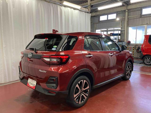 ロッキーＧ下取車　９インチナビ　ブルートゥース　ＥＴＣ　ドライブレコーダー　パノラマモニター　ターボ　衝突被害軽減システム　車線逸脱警告　誤発進抑制機能　シートヒーター　アダプティブクルーズコントロール（長崎県）の中古車