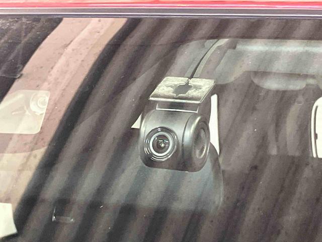 ロッキーＧ下取車　９インチナビ　ブルートゥース　ＥＴＣ　ドライブレコーダー　パノラマモニター　ターボ　衝突被害軽減システム　車線逸脱警告　誤発進抑制機能　シートヒーター　アダプティブクルーズコントロール（長崎県）の中古車