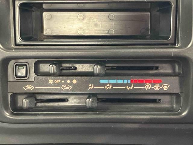 ハイゼットトラックエアコン・パワステ　スペシャル下取車　修復歴有　４ＷＤ　マニュアル車　パワステ　エアコン（長崎県）の中古車