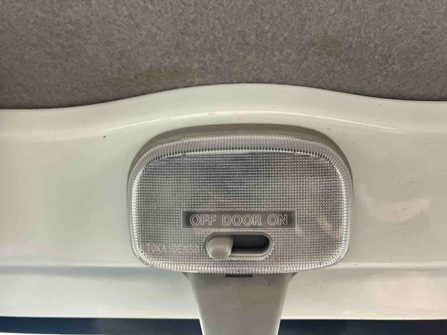 ハイゼットトラックエアコン・パワステ　スペシャル下取車　修復歴有　４ＷＤ　マニュアル車　パワステ　エアコン（長崎県）の中古車