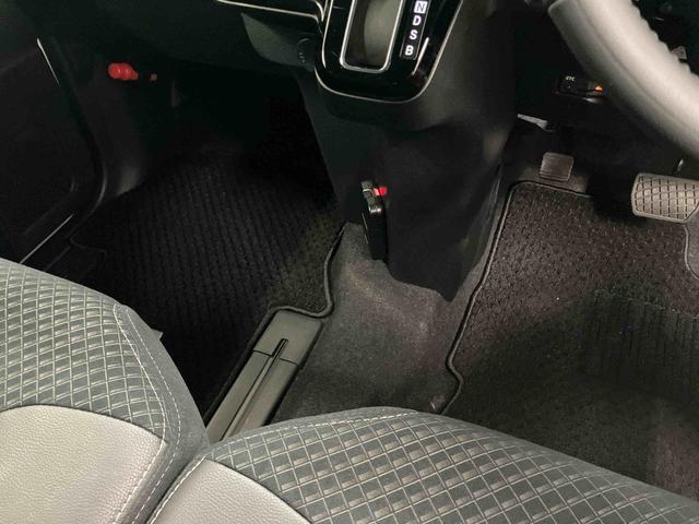 タントカスタムＲＳセレクション下取車　ナビ　ブルートゥース　ドライブレコーダー　パノラマモニター　衝突被害軽減システム　アダプティブクルーズコントロール　両側電動スライドドアー　スマートキー　プッシュスタート　シートヒーター（長崎県）の中古車