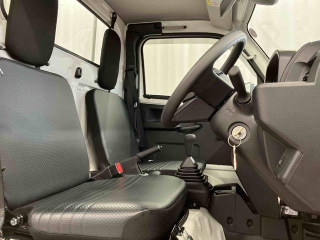 ハイゼットトラックスタンダード　農用スペシャル１オーナー　４ＷＤ　マニュアル車　衝突被害軽減システム　レーンキープアシスト　誤発進抑制　運転席エアバッグ　助手席エアバック　オートライト　オートマチックハイビーム　ＡＢＳ（長崎県）の中古車