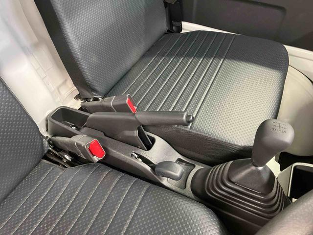 ハイゼットトラックスタンダード　農用スペシャル１オーナー　４ＷＤ　マニュアル車　衝突被害軽減システム　レーンキープアシスト　誤発進抑制　運転席エアバッグ　助手席エアバック　オートライト　オートマチックハイビーム　ＡＢＳ（長崎県）の中古車