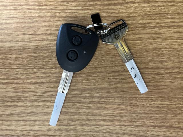 ミライースL SAIII1オーナー 衝突被害軽減システム レーンキープアシスト 横滑防止 キーレスキー オートライト オートマチックハイビーム 運転席エアバッグ 助手席エアバッグ ABS アイドリングストップ 衝突安全ボディ(長崎県)の中古車