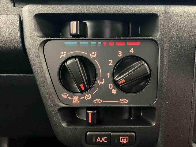 ハイゼットカーゴDX届出済未使用車 元展示車 禁煙 衝突被害軽減システム レーンキープアシスト 衝突安全ボディ キーレス 両側スライドドア ESC オートライト ABS 運転席エアバッグ 助手席エアバッグ(長崎県)の中古車