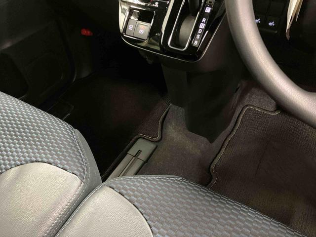 タントカスタムＸ元試乗車　ディスプレイオーディオ　ブルートゥース　ドライブレコーダー　バックモニター　衝突被害軽減システム　車線逸脱防止　スマートキー　シートヒーター　両側電動スライドドア　ＬＥＤヘッドランプ（長崎県）の中古車