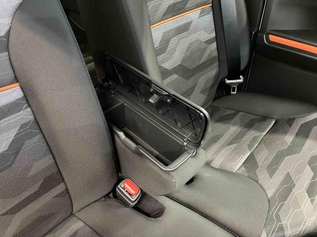 タントファンクロス1オーナー ディスプレイオーディオ ブルートゥース バックモニター 衝突被害軽減システム レーンキープアシスト 両側電動スライドドア シートヒーター スマートキー ベンチシート LEDヘッドランプ(長崎県)の中古車