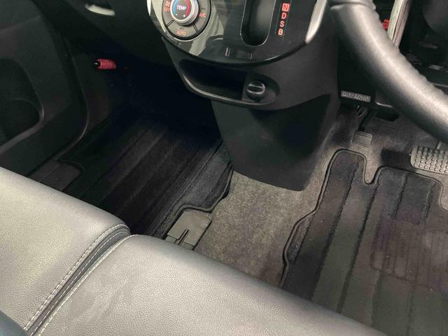 タントカスタムRS トップエディションSAII下取車 ターボ ナビ ブルートゥース ETC バックモニター 衝突被害軽減システム VSC 誤発進抑制 両側電動スライドドア 横滑防止 スマートキー LEDヘッドランプ オートライト ベンチシート(長崎県)の中古車