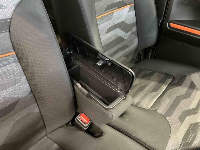 タントファンクロス1オーナー 衝突被害軽減システム 両側電動スライドドア シートヒーター LEDヘッドランプ オートライト スマートキー アルミホイール 記録簿 運転席エアバッグ 助手席エアバッグ ABS(長崎県)の中古車